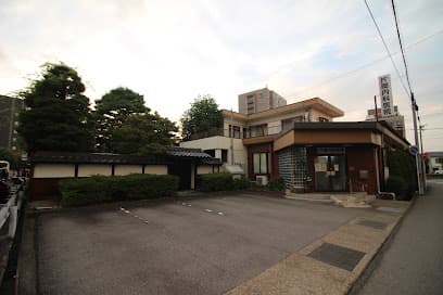 片岡内科医院