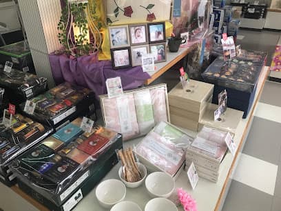サラダ館花里店